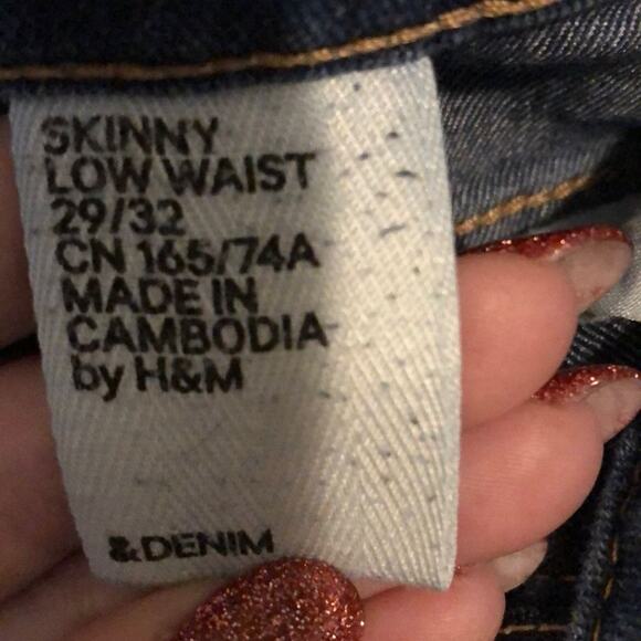 H&M low-rise skinny jeans size 29/32 - Picture 3 of 3
